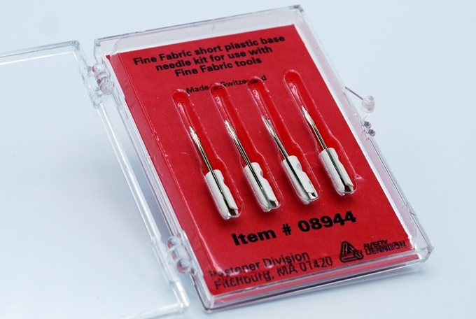 Fine Fabric™ Needles Set